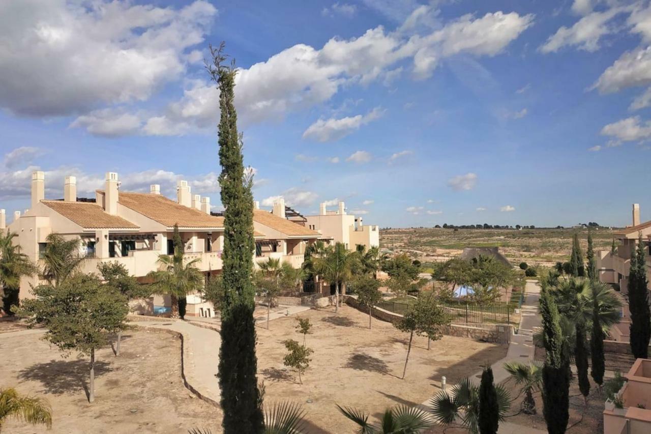Avenida Hacienda del Alamo, Malasia 10 - 1A, Oasis Fuente Alamo  Exterior foto